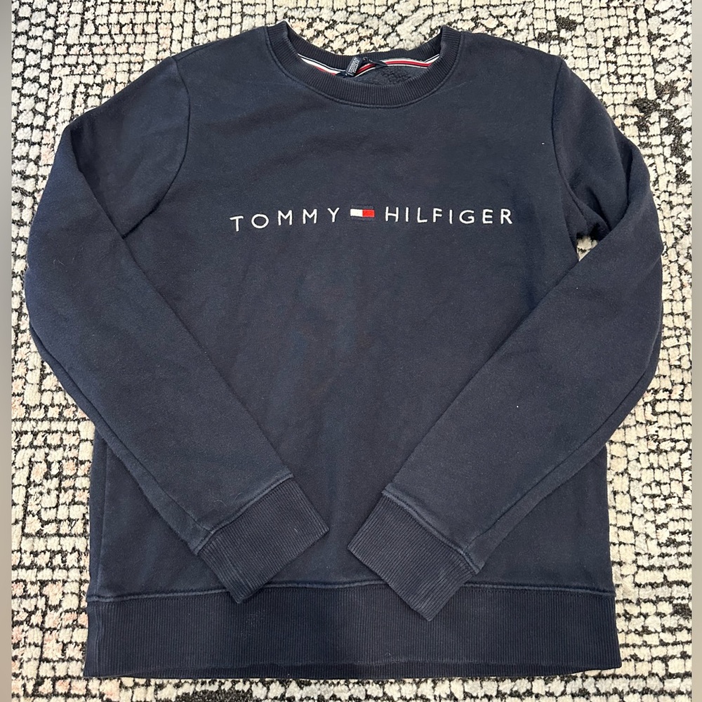 crewneck